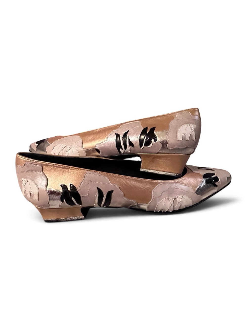 Vintage Margaret Jerrold Pointed Toe Flats with penguin and polar bear design. - Picture 5 of 11